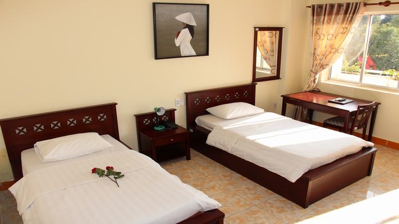 Khách sạn Biệt Điện – Khách sạn Buôn Mê Thuột giá bình dân