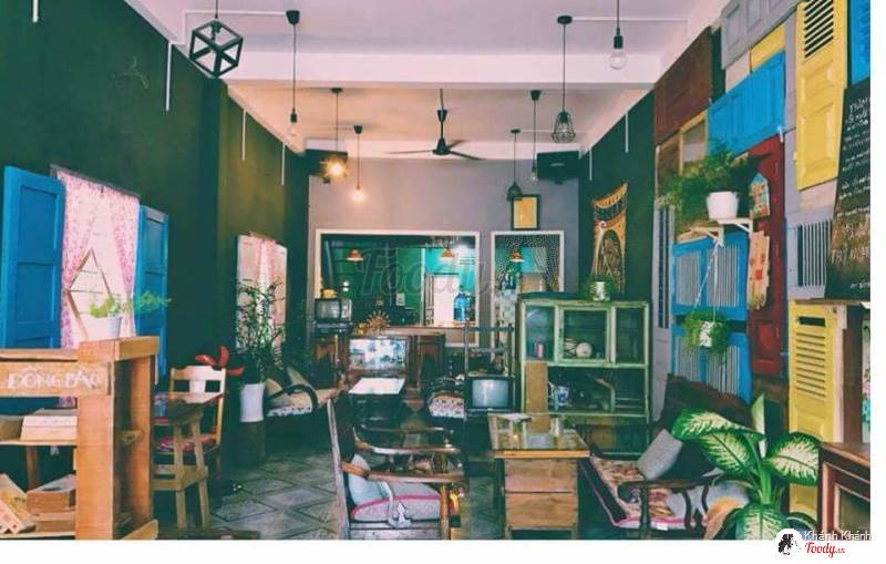 Cafe ngày xưa Hoàng Thị - 284 Quang Trung